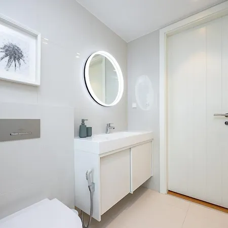 Sea-view Newly Furnished In *